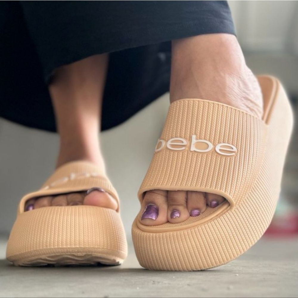BRAND NEW BEBE PLATFORM OPEN-TOE WOMEN'S SANDAL G1